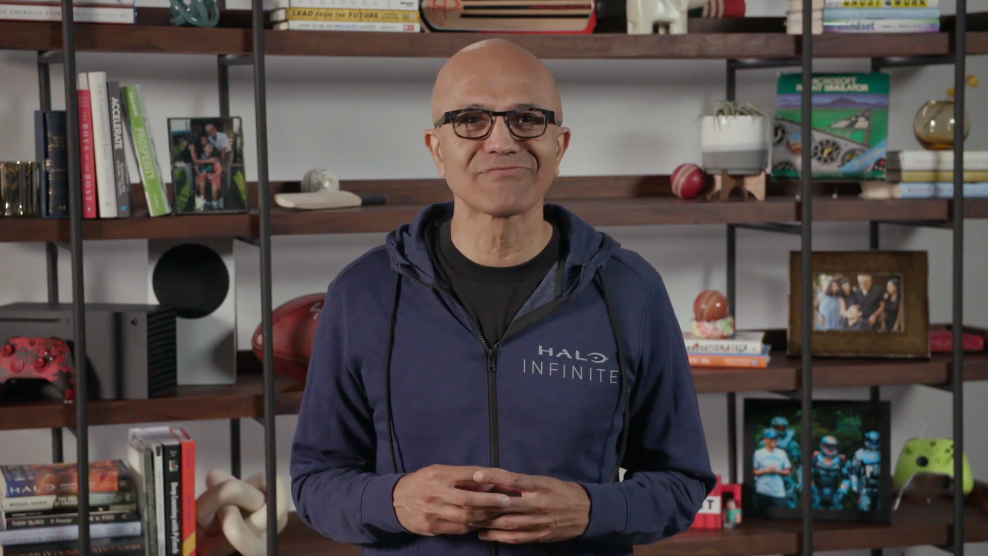 Microsoft CEO'su Satya Nadella'dan Xbox'ın Yeniden Yapılanmasına Tam Destek